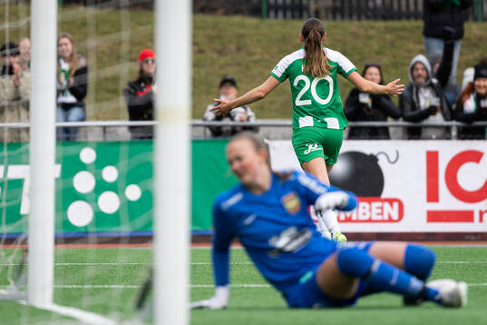 Hammarbys Vilde Hasund jublar
