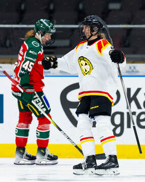 Brynäs Jenniina Nylund jublar