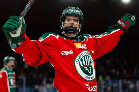 Frölundas Nellie Svensson jublar