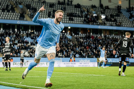 Malmö FFs Pontus Jansson jublar