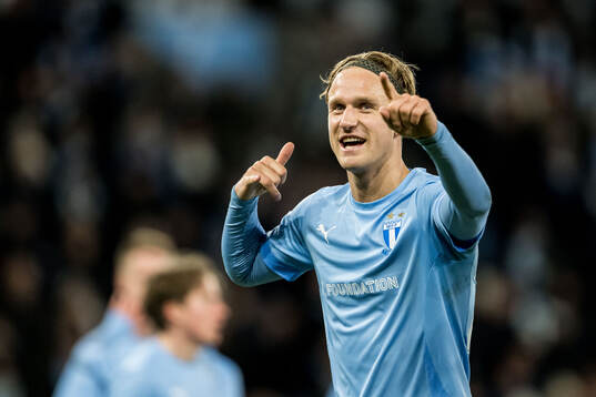 Malmö FFs Erik Botheim jublar