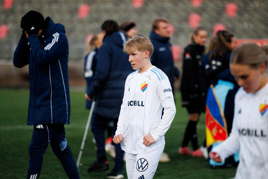 Djurgårdens Olivia Ulenius deppar