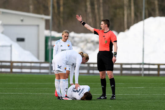 Djurgårdens Alexsandra Lobanova har ont