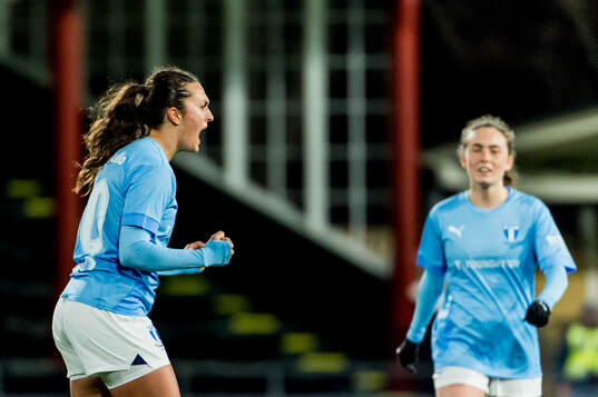 Malmö FFs Isabella D'Aquila jublar