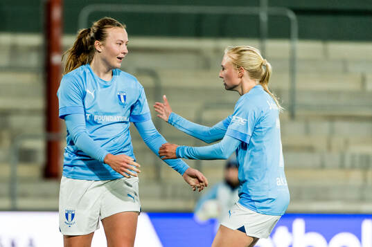 Malmö FFs Sara Kanutte Sørensen Fornes och Stinalisa