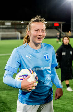 Malmö FFs Sara Kanutte Sørensen Fornes jublar