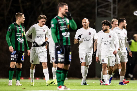 Bläddra bland fler bilder av Fotboll, Svenska Cupen, Varberg - FC Stockholm