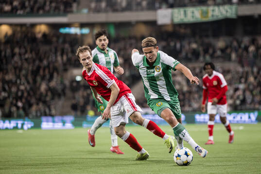 Hammarbys Markus Karlsson och Kalmars Saku Ylätupa