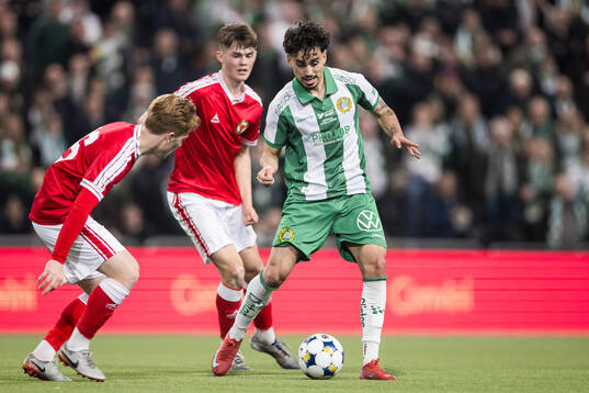 Hammarbys Sebastian Tounekti och Kalmars William Andersson