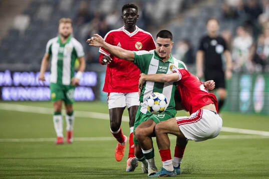 Hammarbys Jusef Erabi och Kalmars Arash Motaraghebjafarpour