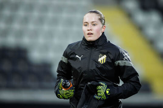 Häckens målvakt Fanney Birkisdottir