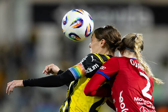 Häckens Tabby Tindell och Vittsjös Sanni Ojanen