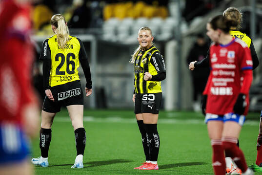 Häckens Matilda Nildén jublar