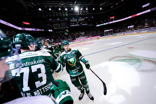 Färjestads Magnus Nygren jublar