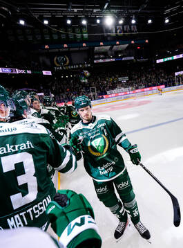 Färjestads Magnus Nygren jublar