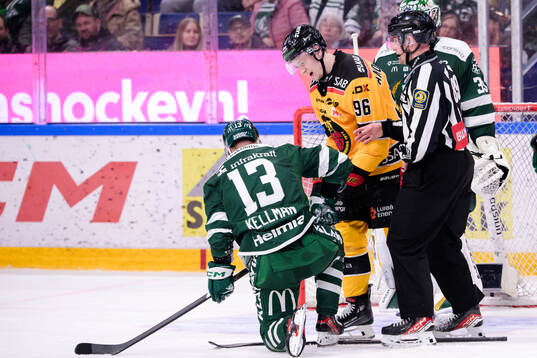 Färjestads Joel Kellman och Luleås Pontus Andreasson