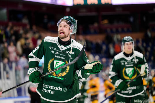 Färjestads Linus Johansson deppar
