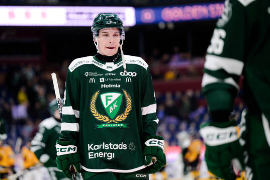 Färjestads Quinn Schmiemann deppar