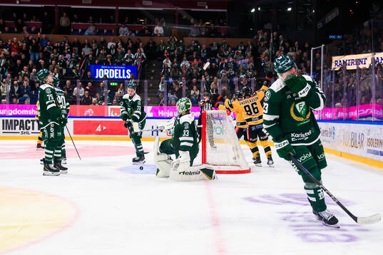 Luleås Linus Omark jublar