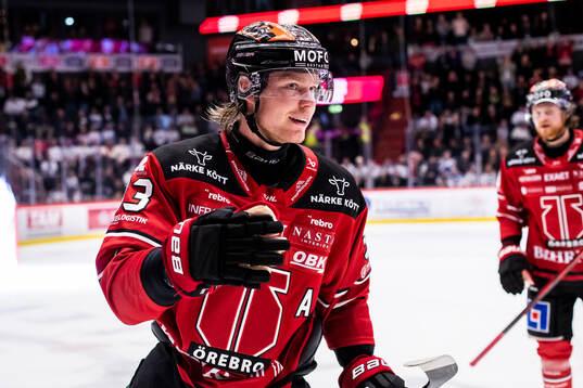 Örebros Christopher Mastomäki jublar vid 1-1