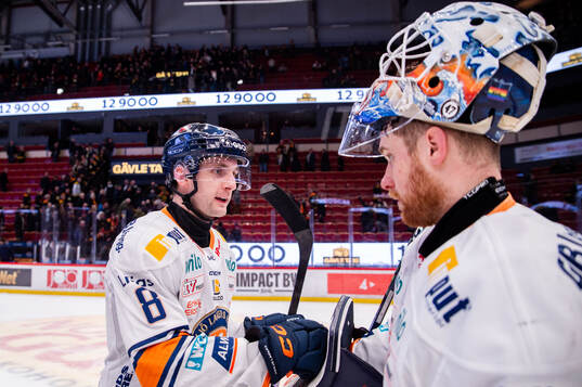 Växjös Zachary Giuttari jublar