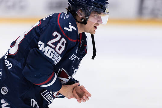 Linköpings Olle Strandell utgår skadad