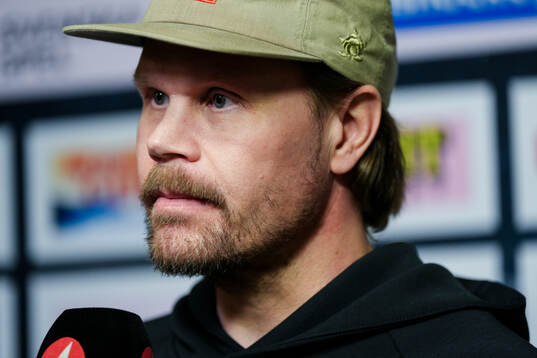 Timrås tränare Olli Jokinen  i intervju före