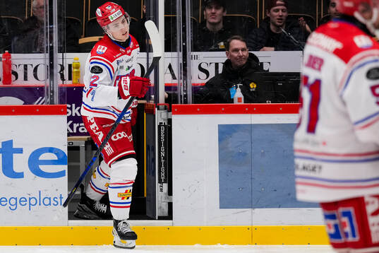 Timrås Linus Eriksson får matchstraff
