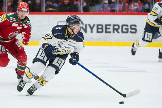 HV71s Jonathan Ang