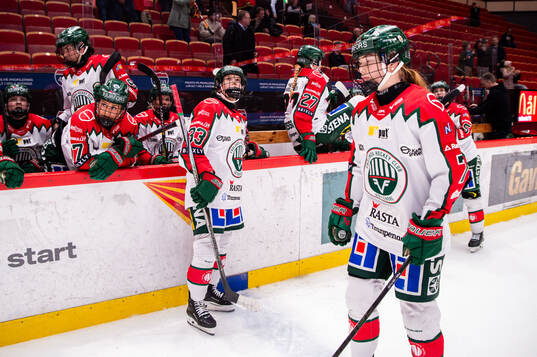 Frölundas Michelle Karvinen deppar