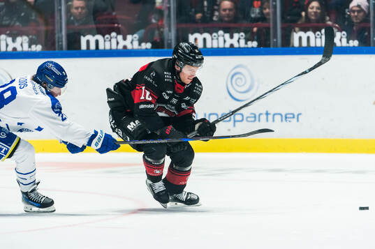 Malmö Redhawks Matias Lassen och Leksands Justin Glenn