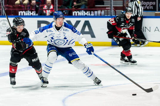 Malmö Redhawks Joona Ikonen och Leksands Anton Johansson