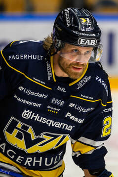 HV71s Mattias Tedenby