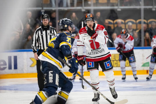 Örebros Patrik Karlkvist jublar