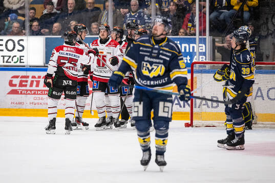 Örebros Kalle Kossila jublar