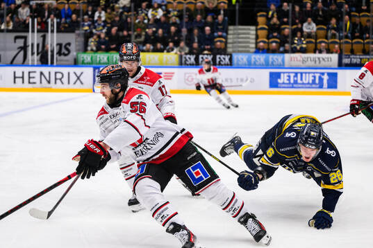Örebros Robin Norell och HV71s Tommi Tikka