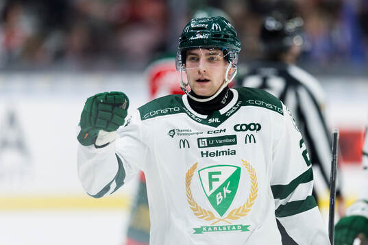 Färjestads Joel Nyström jublar