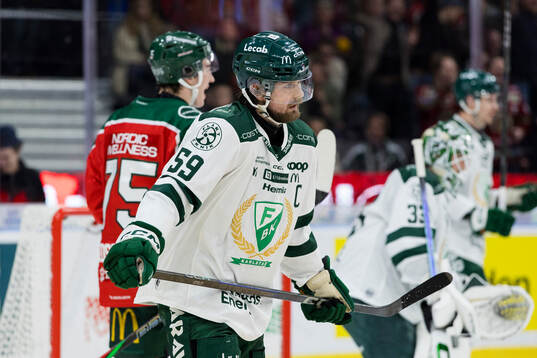 Färjestads Linus Johansson deppar