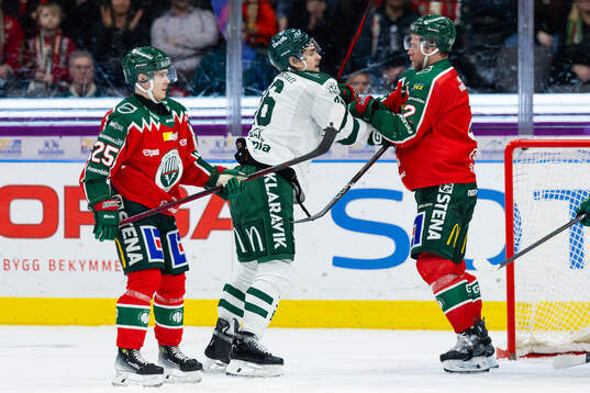 Färjestads David Tomasek och Frölundas Christian Folin