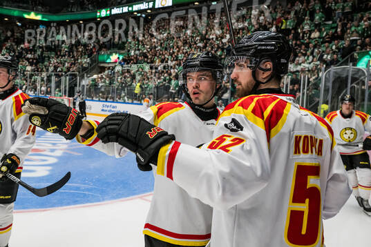 Brynäs Axel Andersson och Jack Kopacka