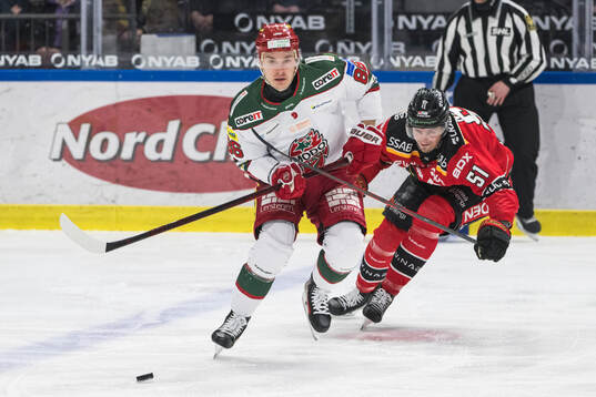Modos Lukas Jasek och Luleås Markus Nurmi