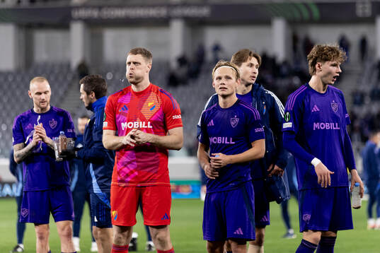 goalkeeper Malkolm Nilsson Säfqvist and Tobias Gulliksen