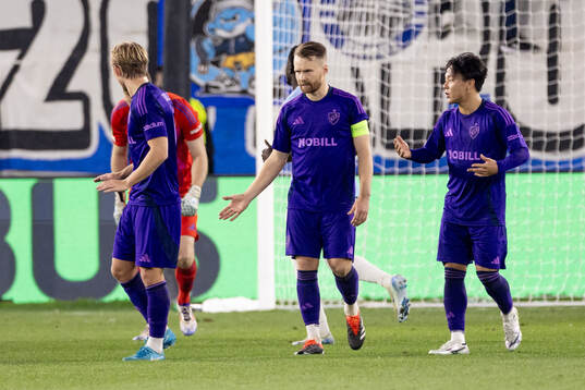 Jacob Larsson of Djurgården looks dejected