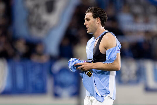 Pepe of Pafos with a broken jersey