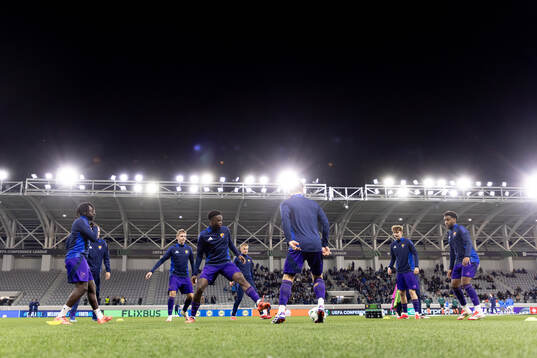 Players of Djurgården warm up