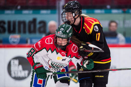 Frölundas Felicia Linder och Brynäs Anna Brenkle