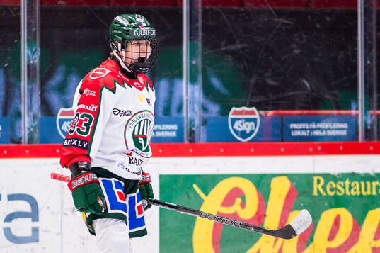 Frölundas Michelle Karvinen jublar