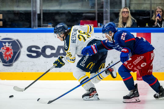 Södertäljes Filip Hesselvall och Oskarshamns Carter Camper