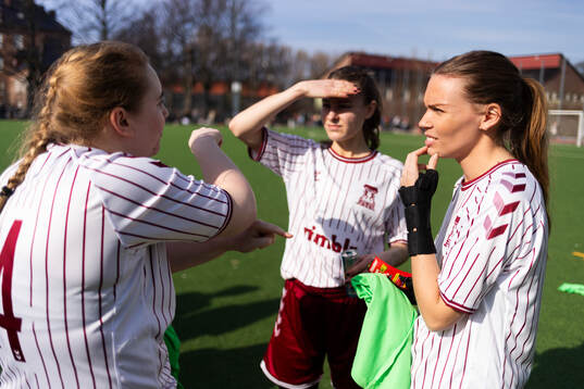 FC Möllans Klara Brattgård, Linnea Jonsson och Emma