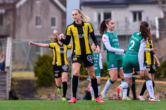Hammarbys Ellen Wangerheim jublar